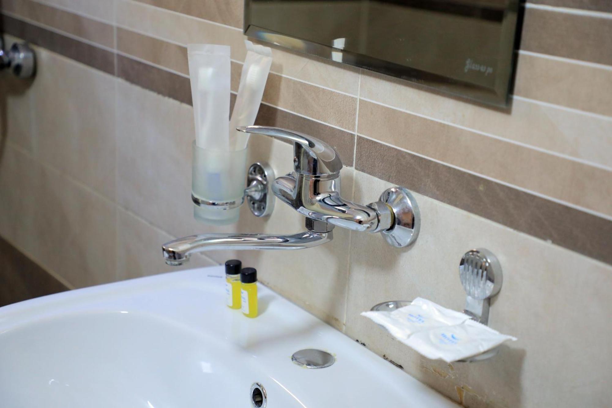 Safar Hotel Tashkent Esterno foto
