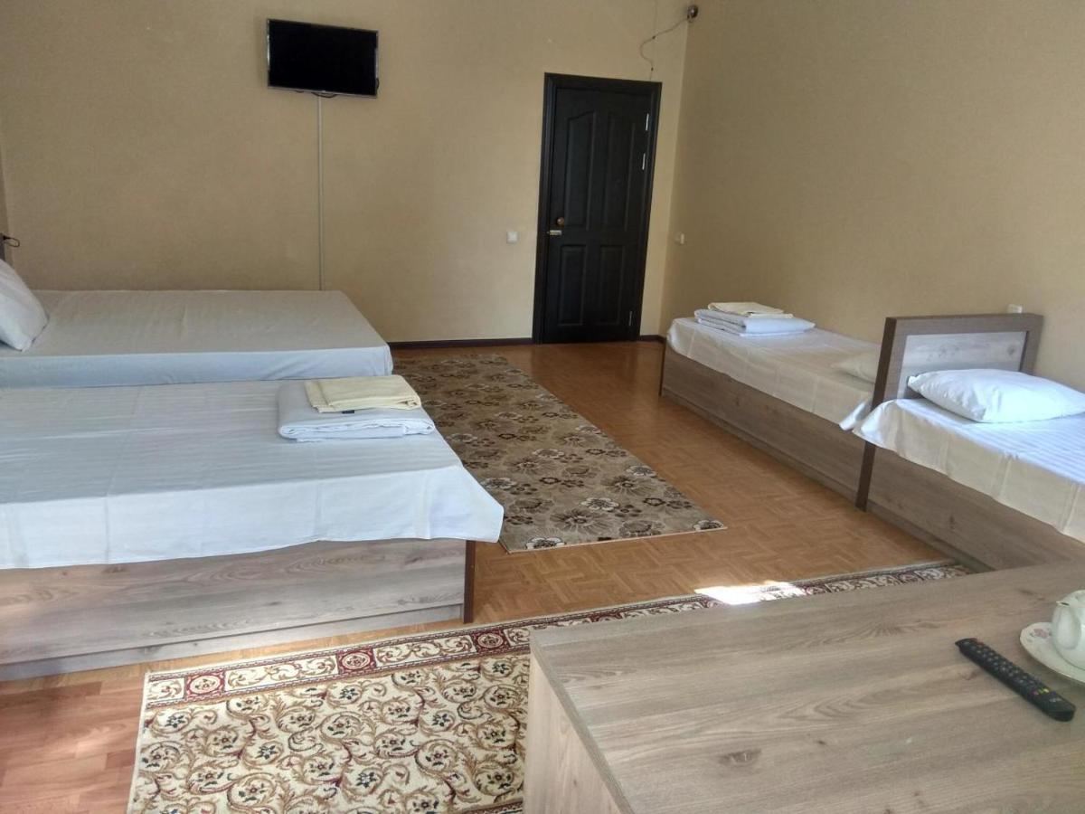 Safar Hotel Tashkent Esterno foto