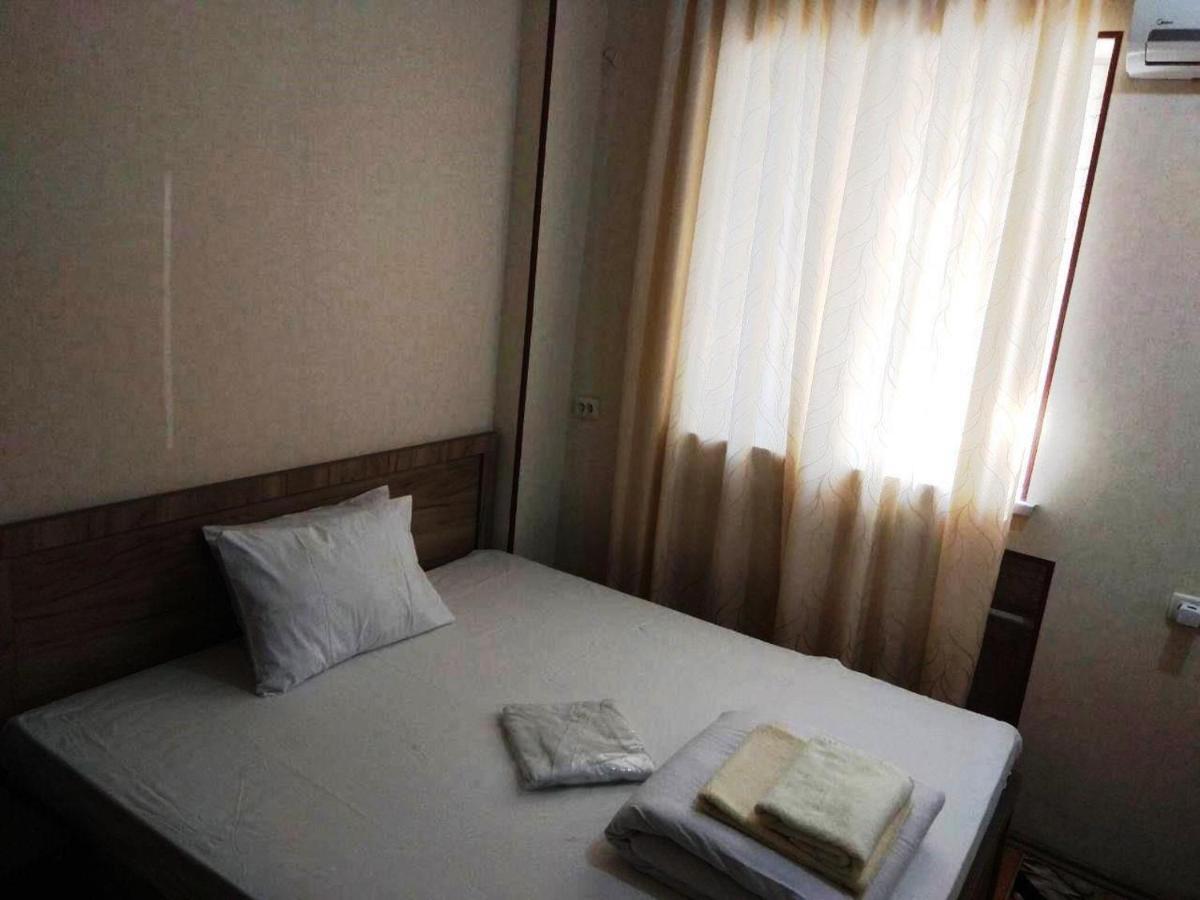 Safar Hotel Tashkent Esterno foto
