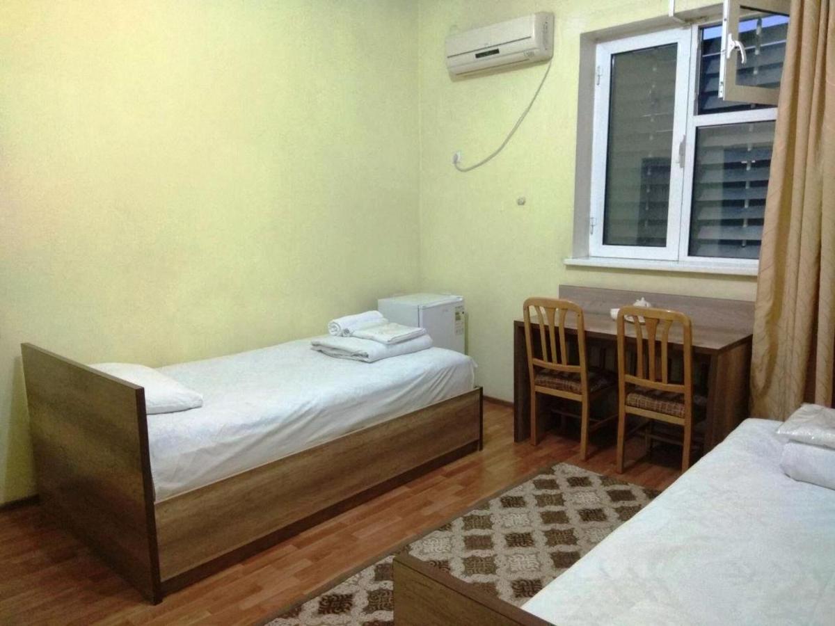 Safar Hotel Tashkent Esterno foto