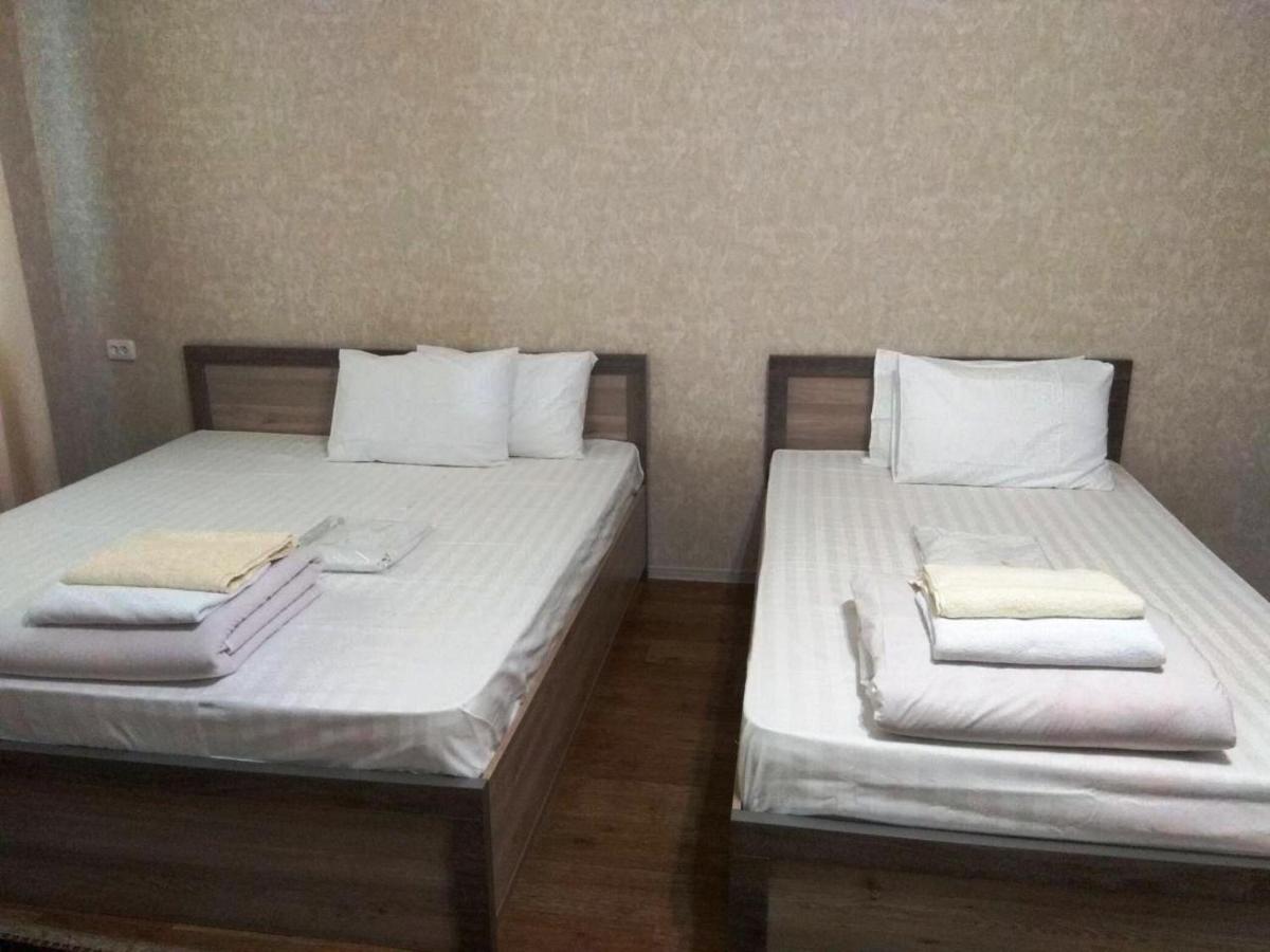 Safar Hotel Tashkent Esterno foto