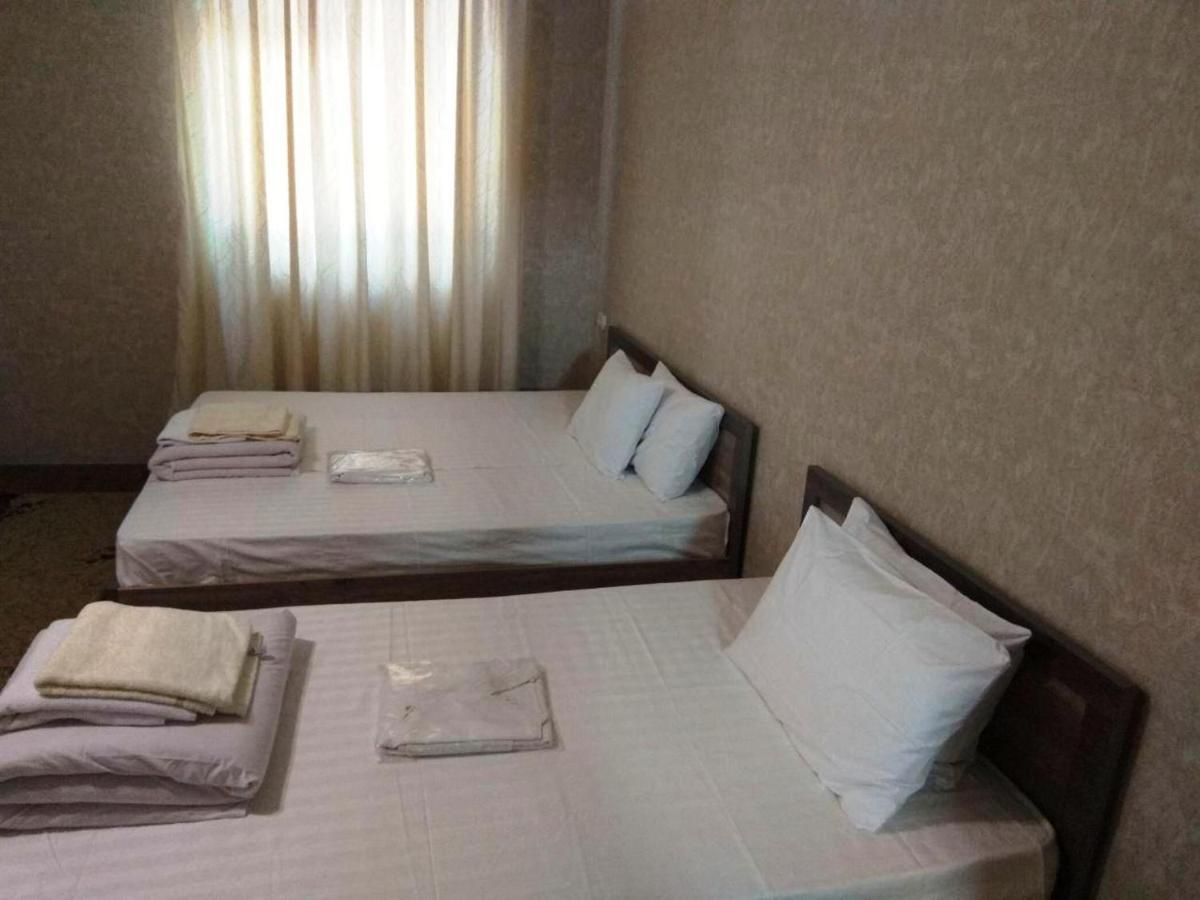 Safar Hotel Tashkent Esterno foto