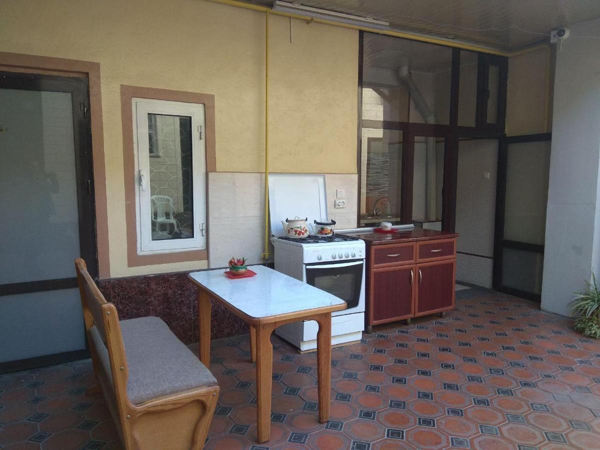 Safar Hotel Tashkent Esterno foto