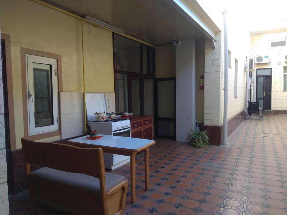Safar Hotel Tashkent Esterno foto