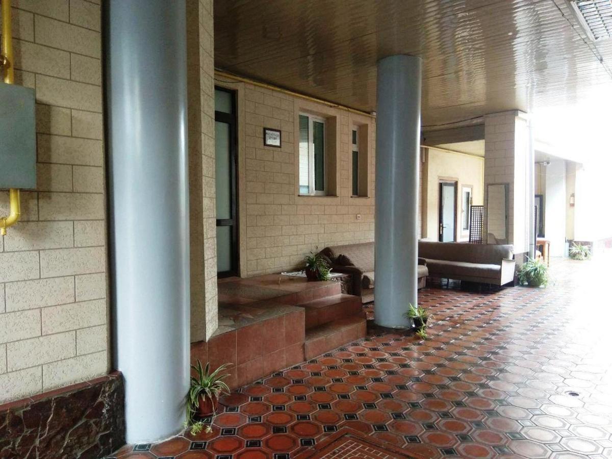 Safar Hotel Tashkent Esterno foto