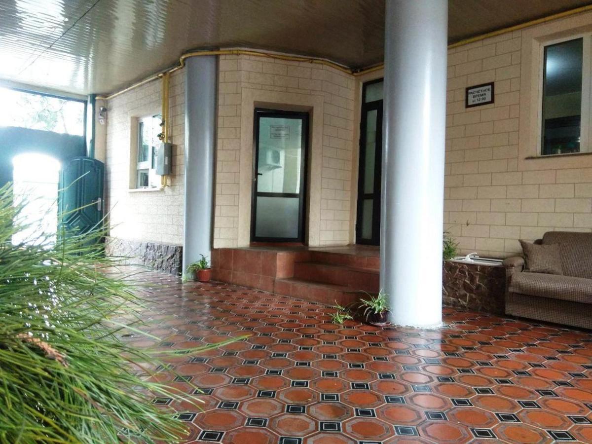Safar Hotel Tashkent Esterno foto